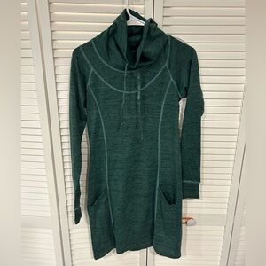 Kuhl thermal top/dress